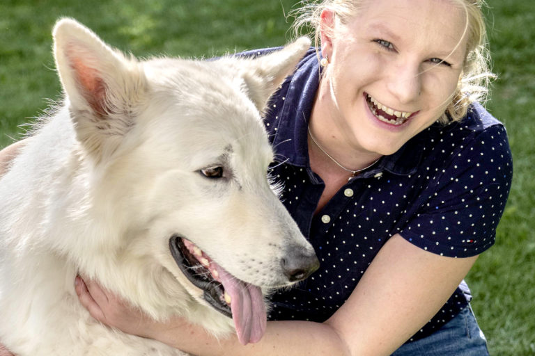 news-mirjam-scheiber-bewegungstherapie-hunde